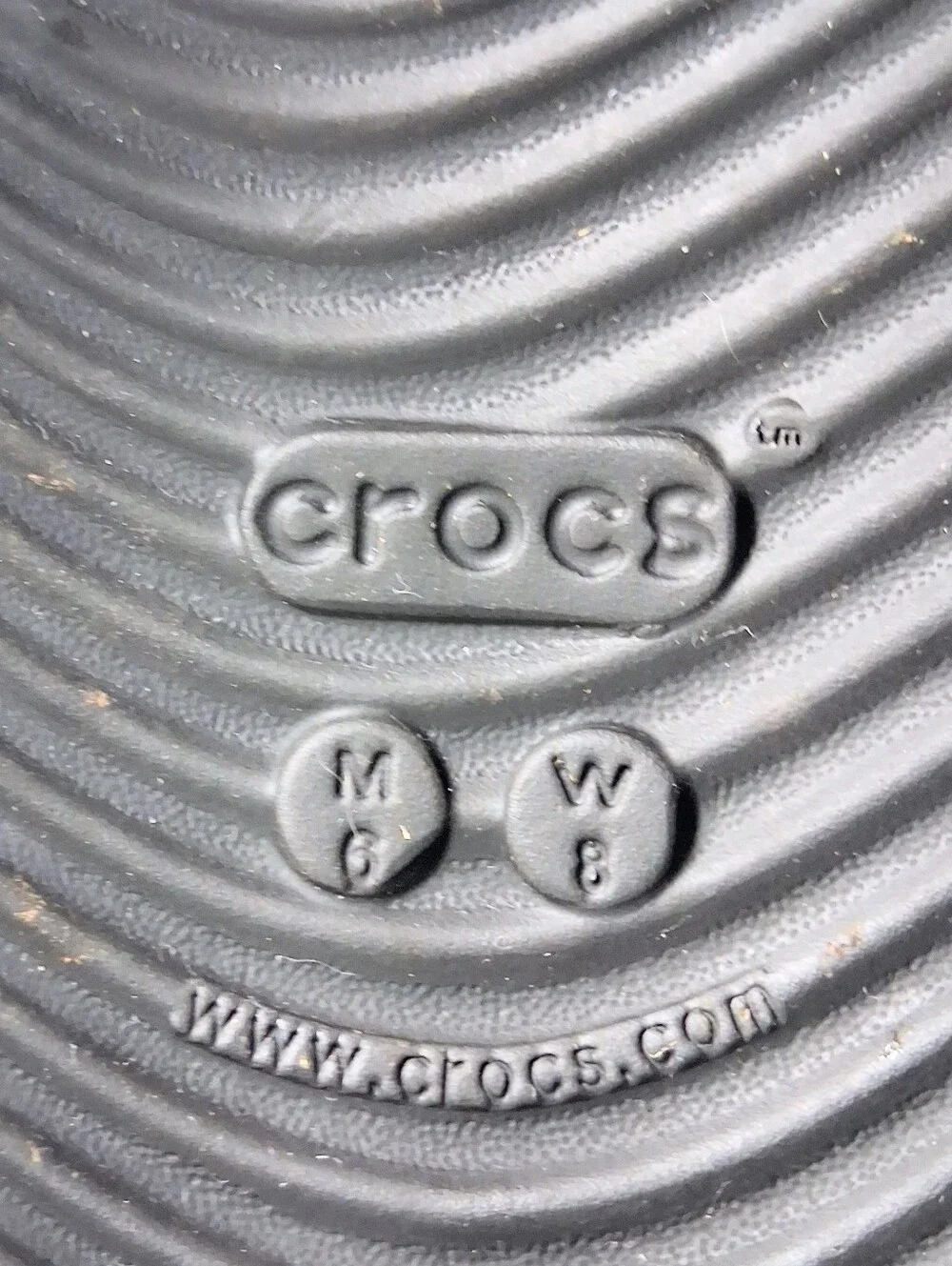 Men's 6 Women's 8 Crocs Unisex Black Like New Sandals/Flipflops